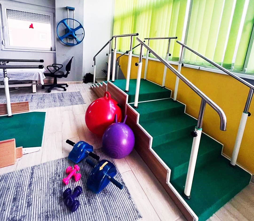 Vo-sorabotka-so-NAUMOVI-2